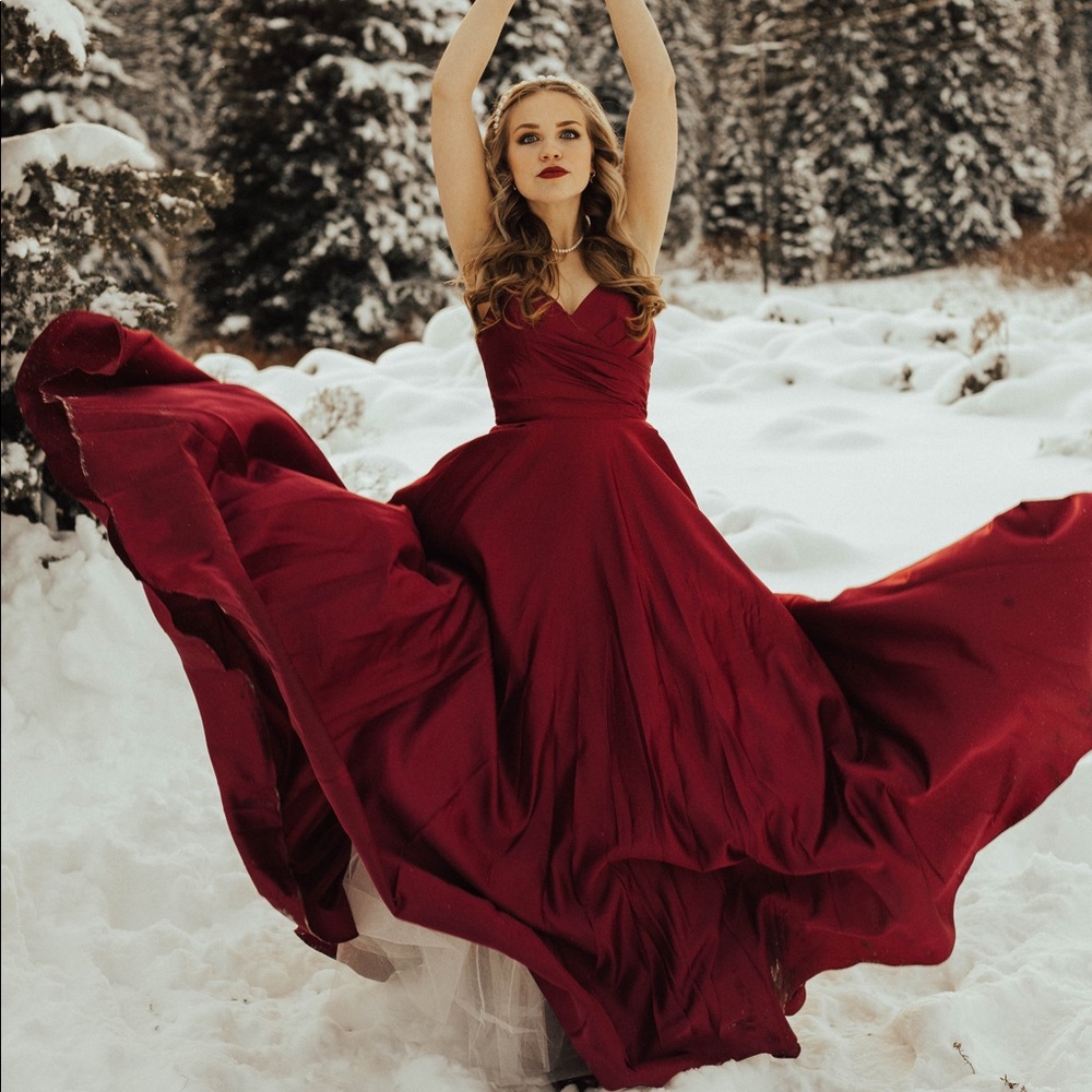 Stunning red prom/photoshoot gown